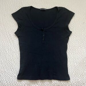 Brandy Melville Zelly Top
